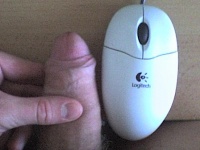 én