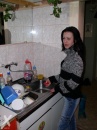 Leila mosogat... - 4. kép