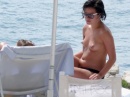 nude4