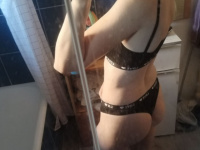 Tanga selfi képek 